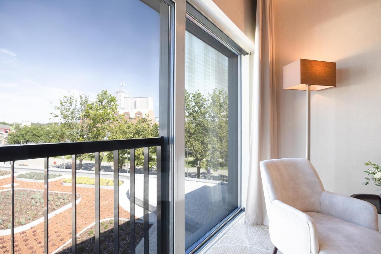 Hotel Gerardus Сегед Екстериор снимка