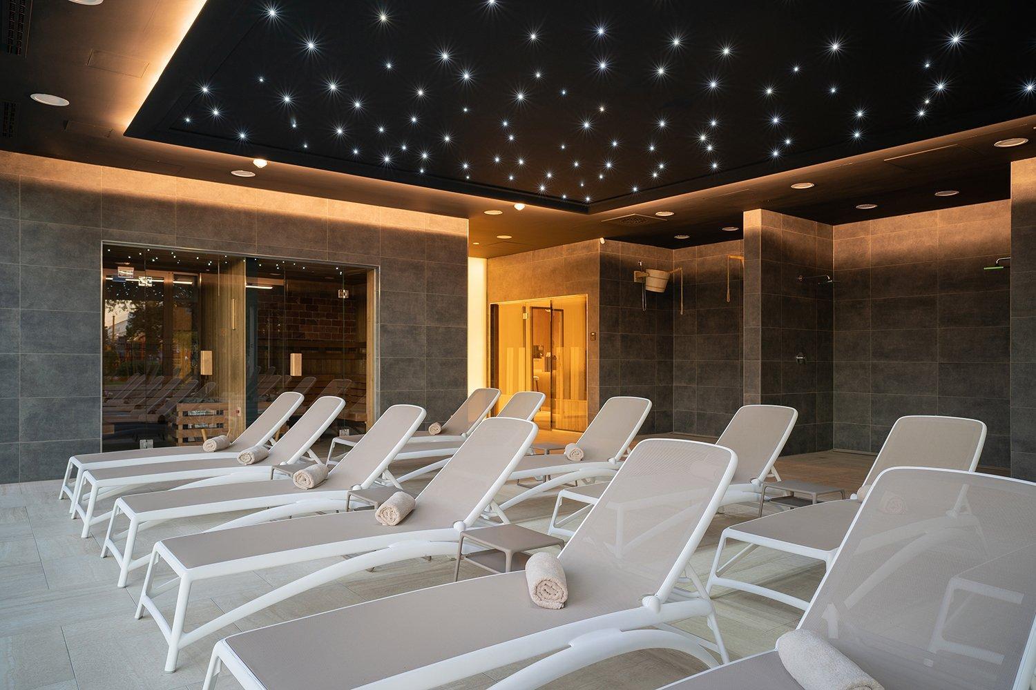 Hotel Gerardus Сегед Екстериор снимка