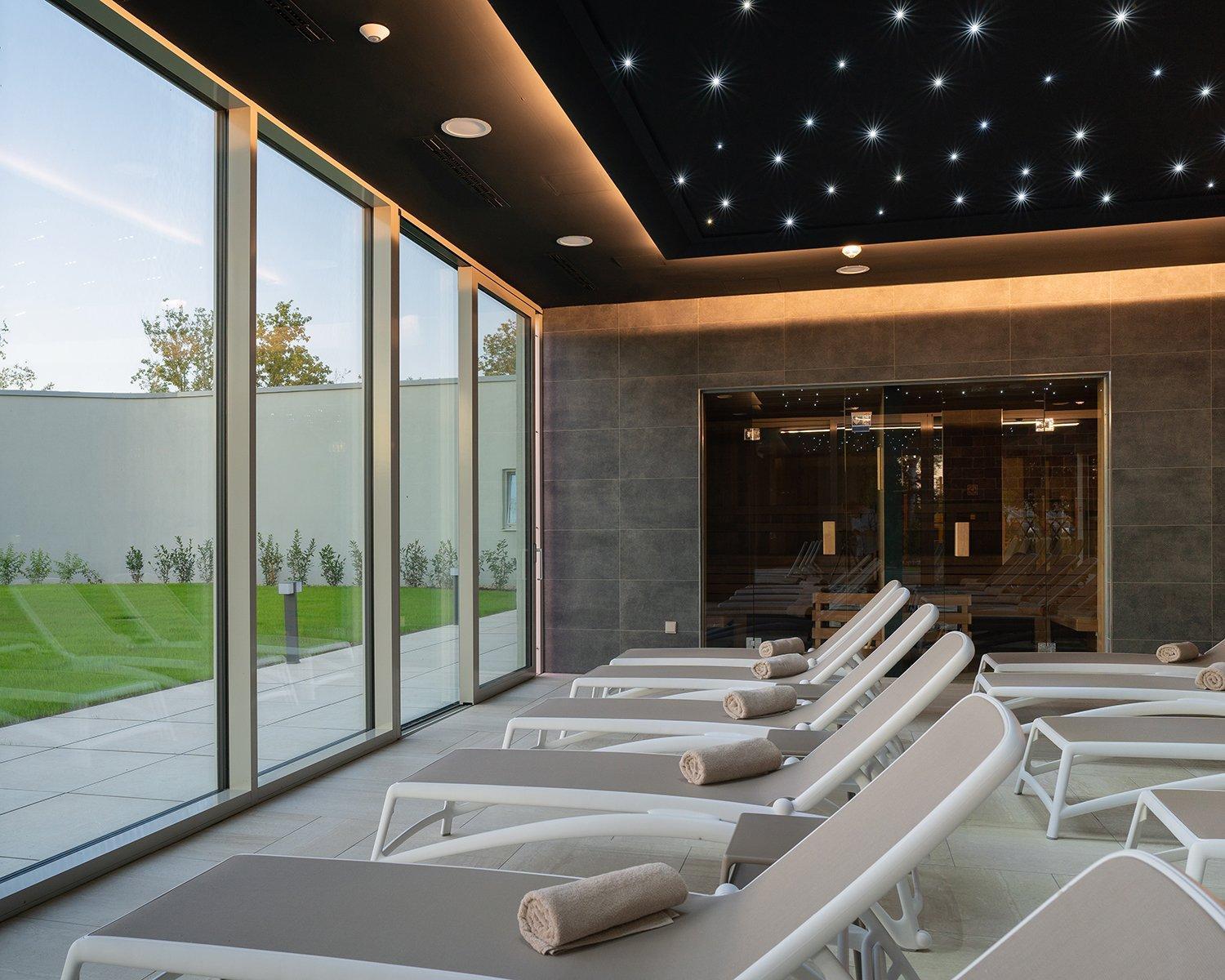 Hotel Gerardus Сегед Екстериор снимка